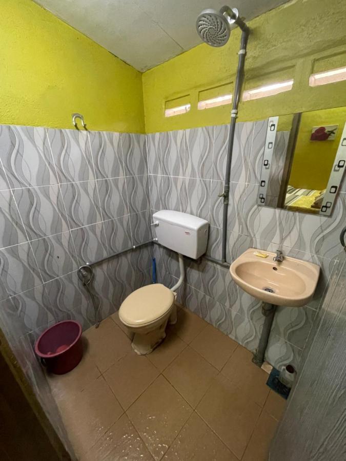 Ikhlas Roomstay Alor Gajah Luaran gambar